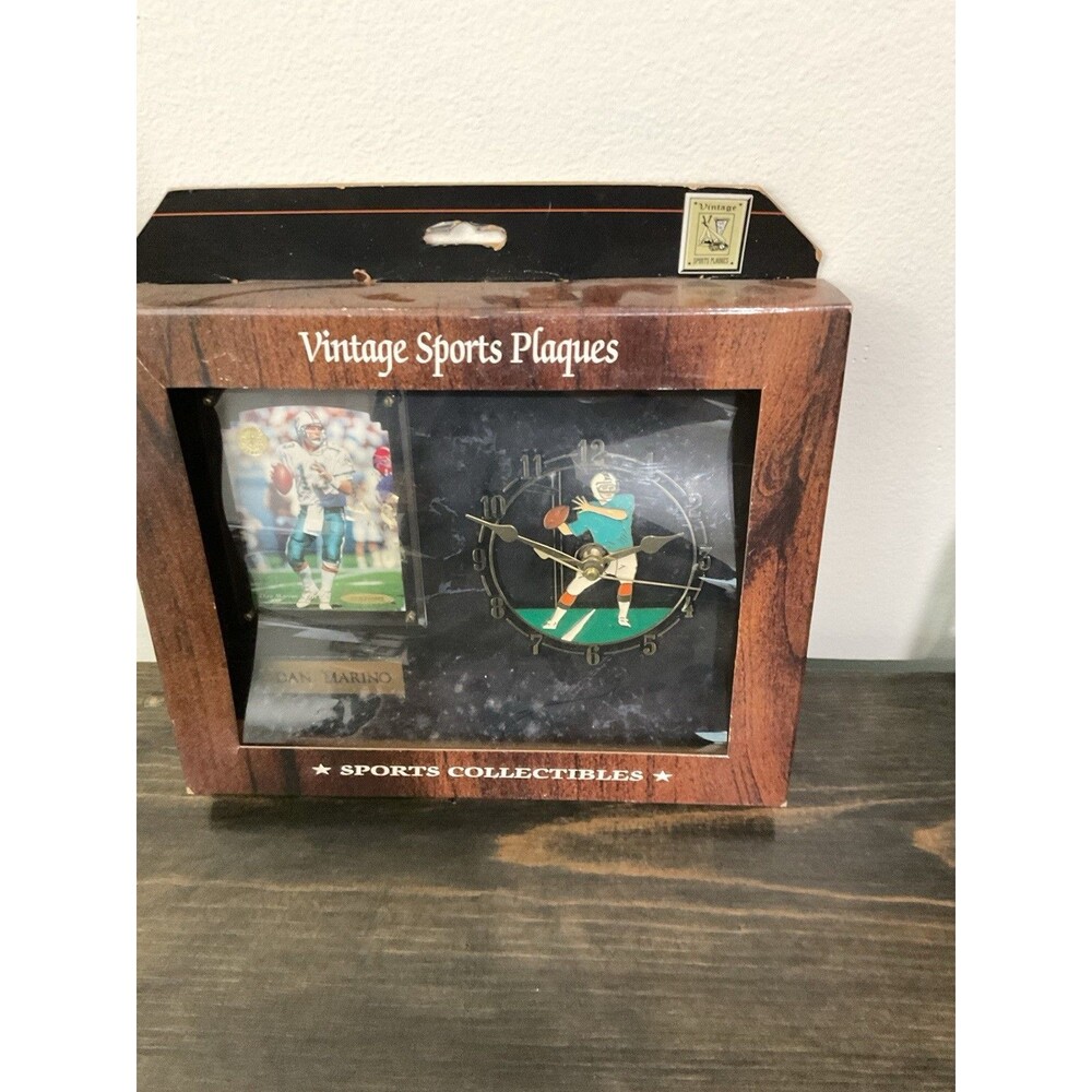Vintage Dan Marino Miami Dolphins| Wood Plaque Wall Clock Retro NFL